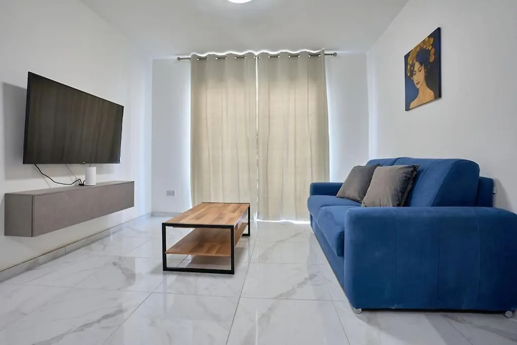 The Hill 245 Modern Apt: 10 Minutes From The Beach Ta' Cikkun