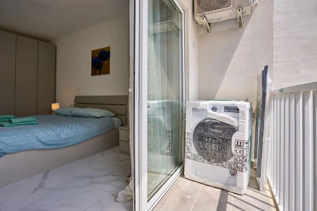 The Hill 245 Modern Apt: 10 Minutes From The Beach Ta' Cikkun Malta