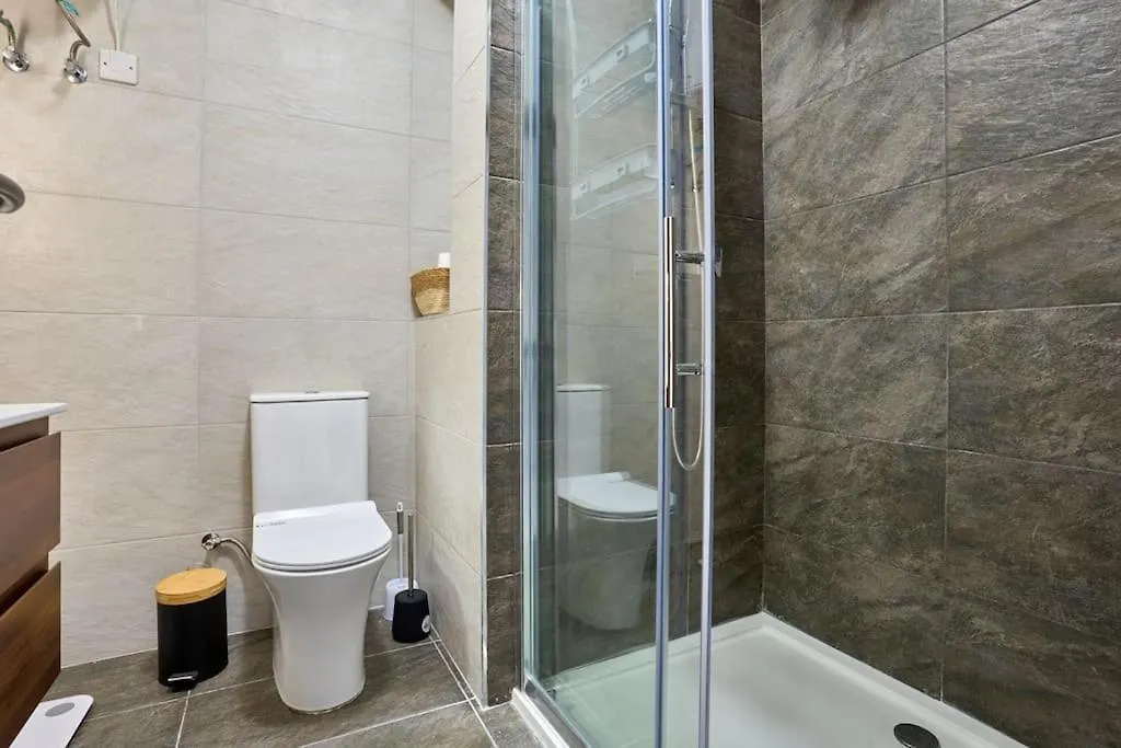 Apartment The Hill 245 Modern Apt: 10 Minutes From The Beach Ta' Cikkun